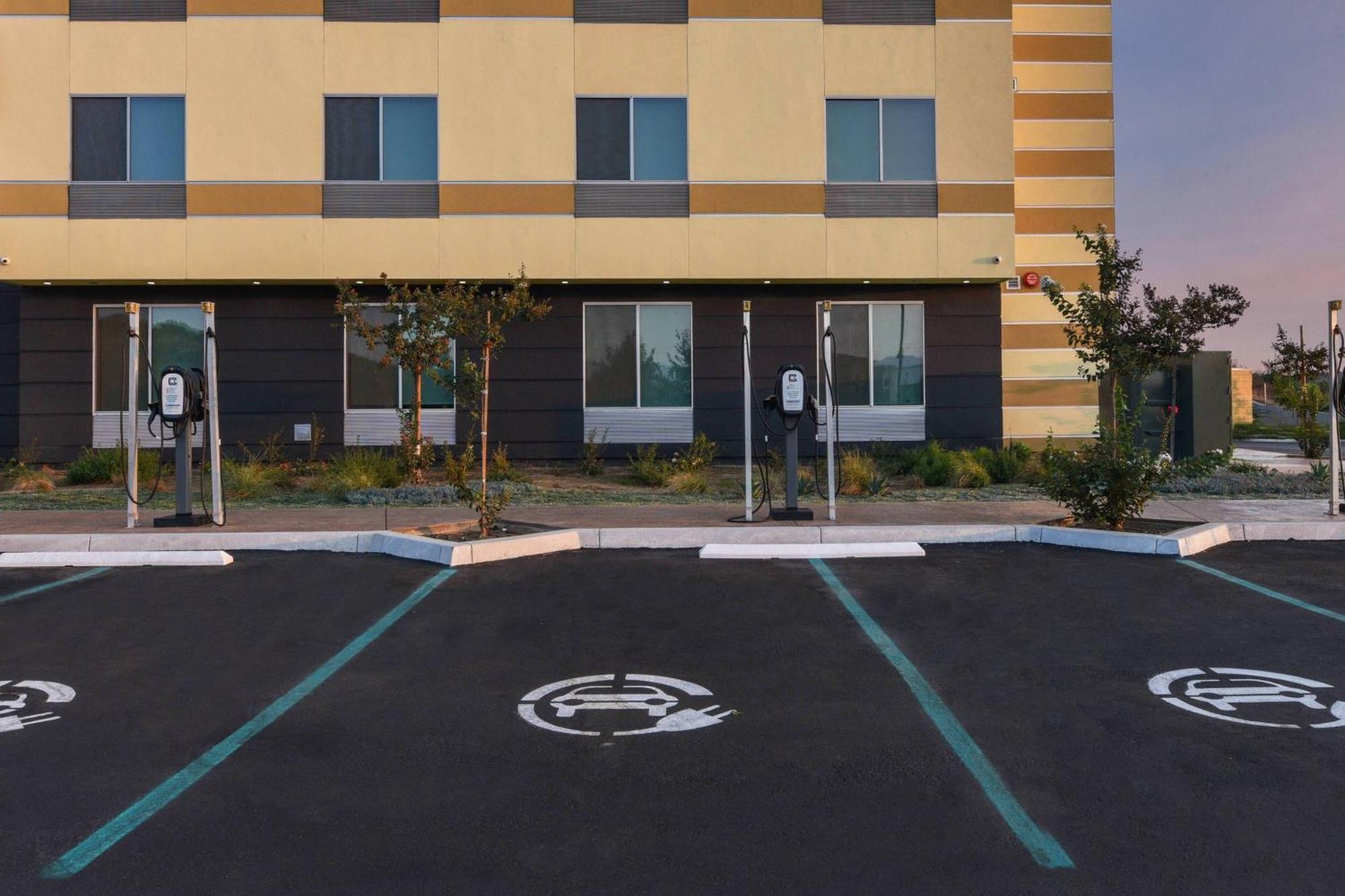 Fairfield Inn & Suites By Marriott Moorpark Ventura County Buitenkant foto
