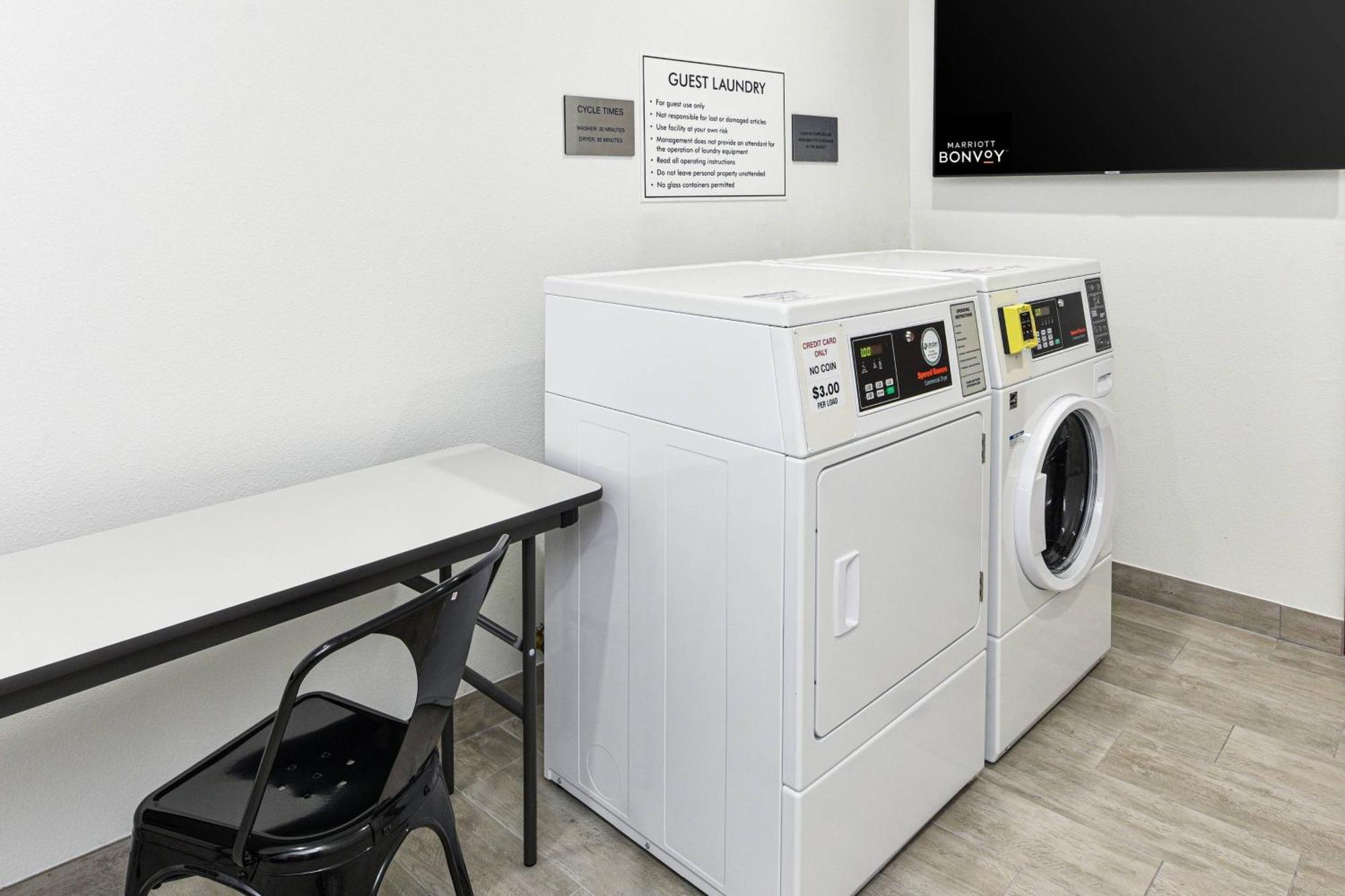 Fairfield Inn & Suites By Marriott Moorpark Ventura County Buitenkant foto
